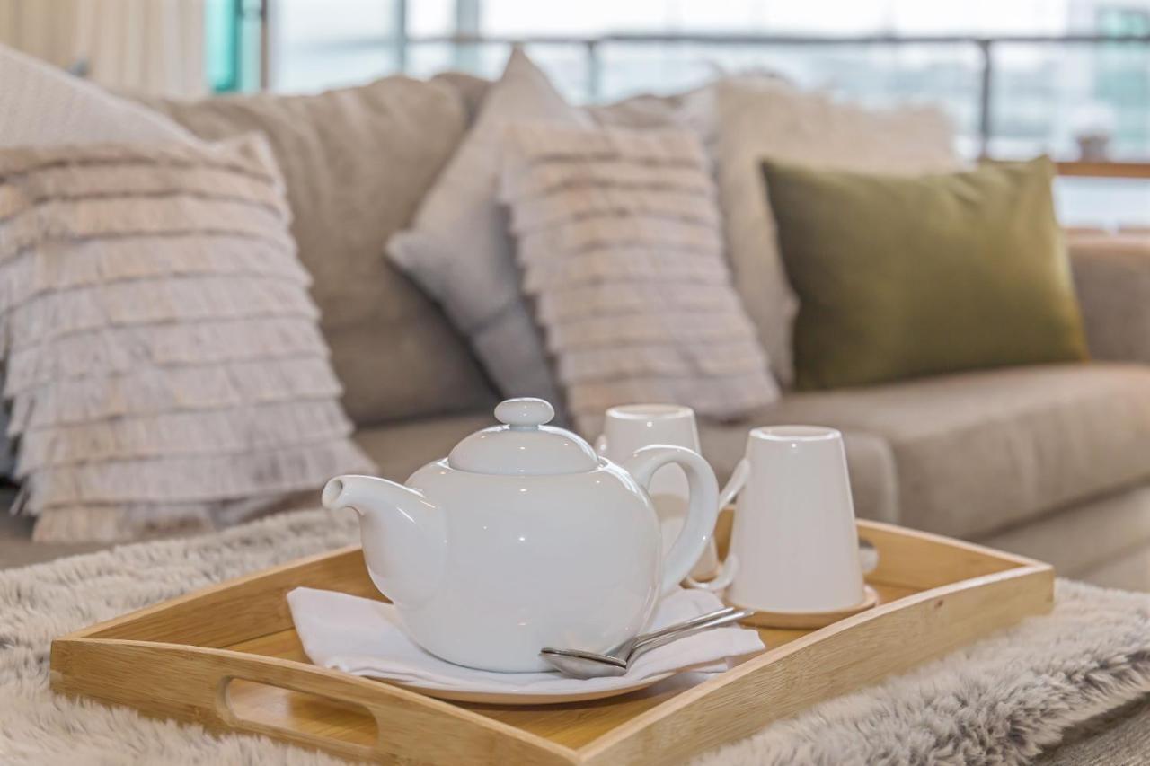Princes Wharf - Charming 1Br Apartment Оукланд Екстериор снимка