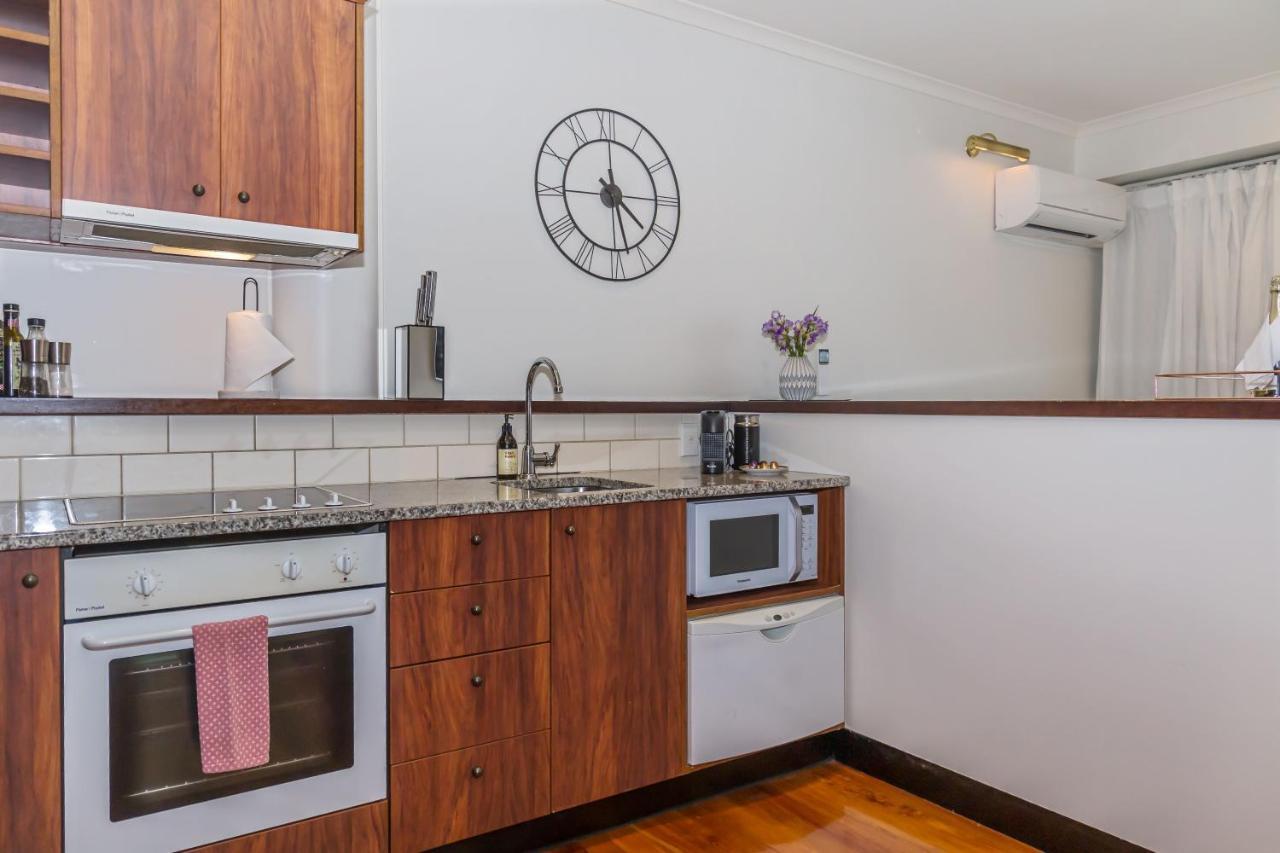 Princes Wharf - Charming 1Br Apartment Оукланд Екстериор снимка